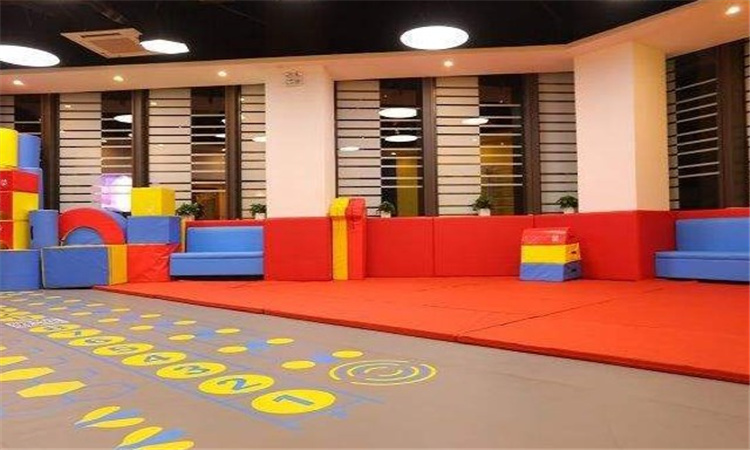 勵暢少兒體能館加盟