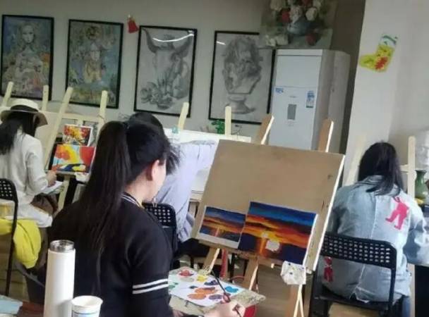 重庆新艺象美术