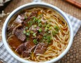 党鹏鹏牛肉米线馆
