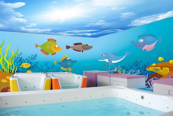 鲸鱼堡婴儿游泳馆