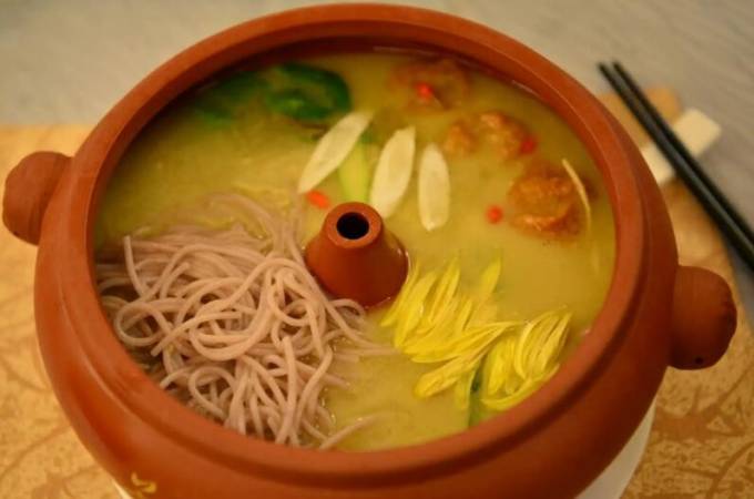 宴羊天汽锅米线