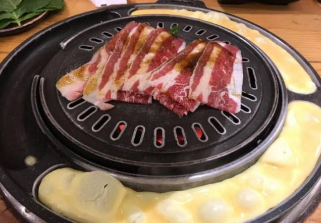 丹妮小姐的烤肉店