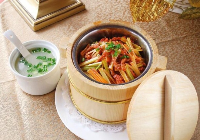 南香木桶飯