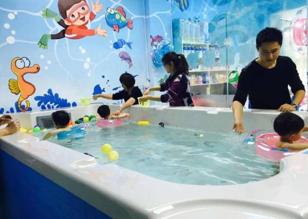 宝宝游泳馆
