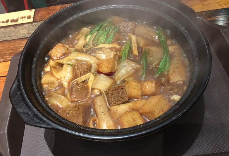 御品德雞公煲 御品德雞公煲