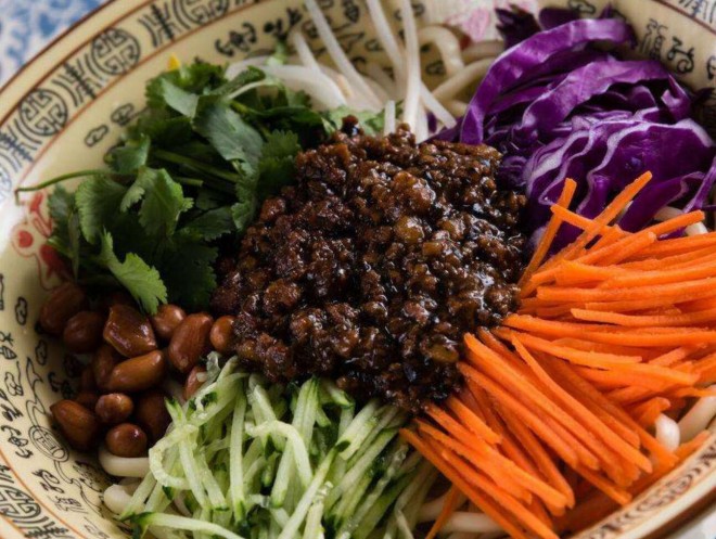 海棠新村炸酱面加盟