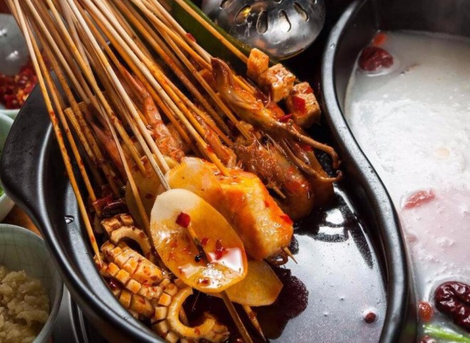 串滋香火锅串串