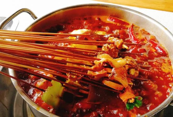 串滋香火锅串串