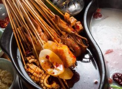 串滋香火鍋串串