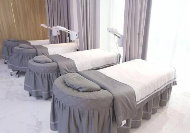 初颜品佑肌肤管理