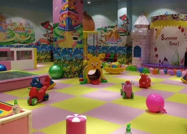 室内儿童乐园