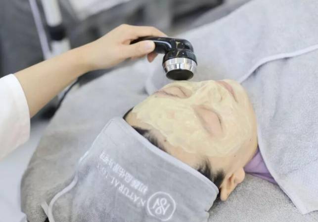 初颜品佑肌肤管理