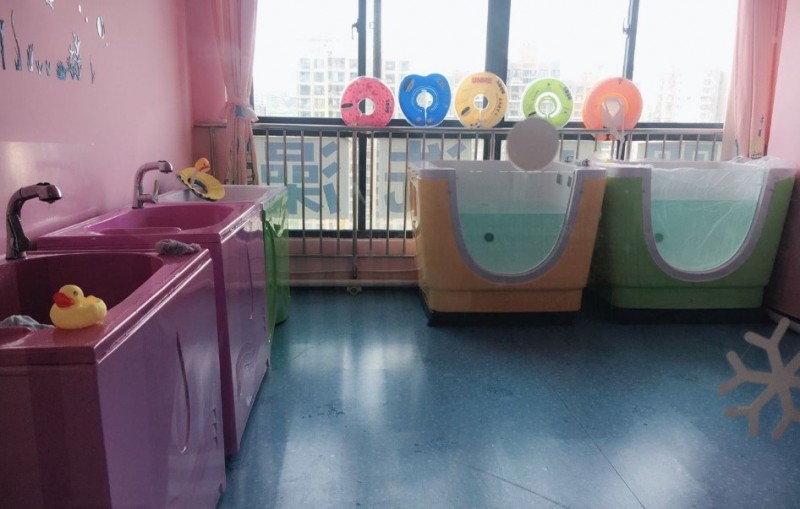 噗通噗通游泳馆加盟