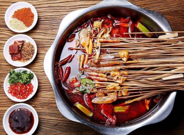 龙船小调串串火锅