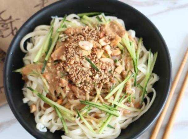 芝麻酱凉面