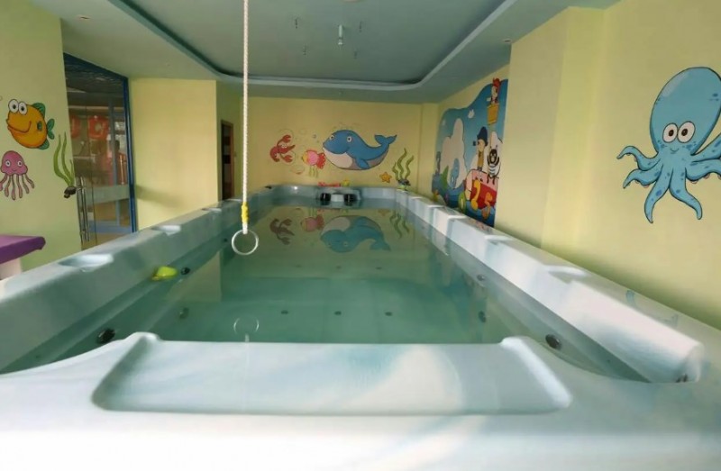 愛樂尚小海豚嬰童游泳