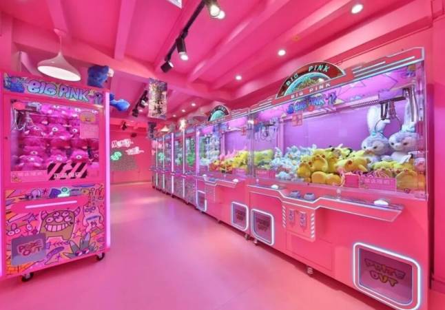 沃抓抓娃娃机店