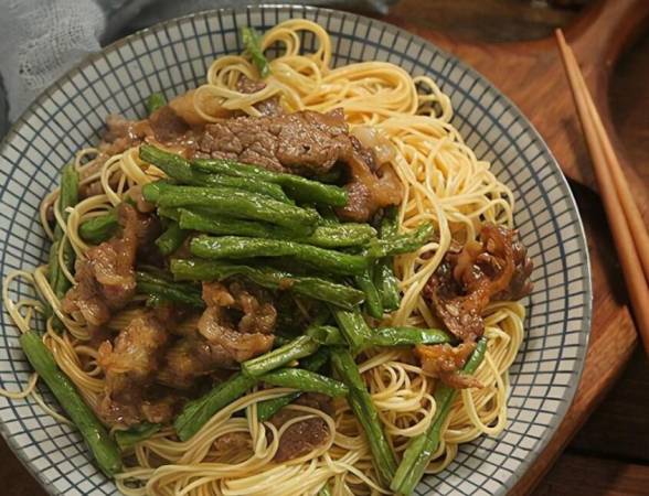 饭小妖炒饭炒面