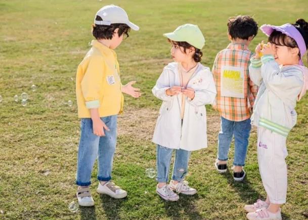 羽成扉童裝加盟