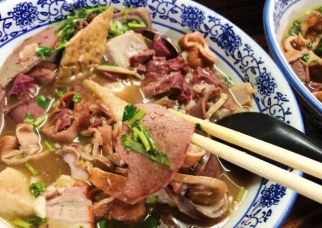 四友居卤煮火烧