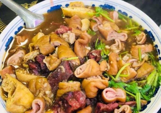 四友居卤煮火烧