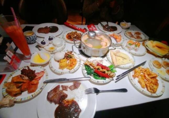 布罗城堡牛排海鲜自助餐厅