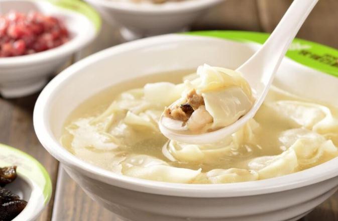 十个鲜馄饨