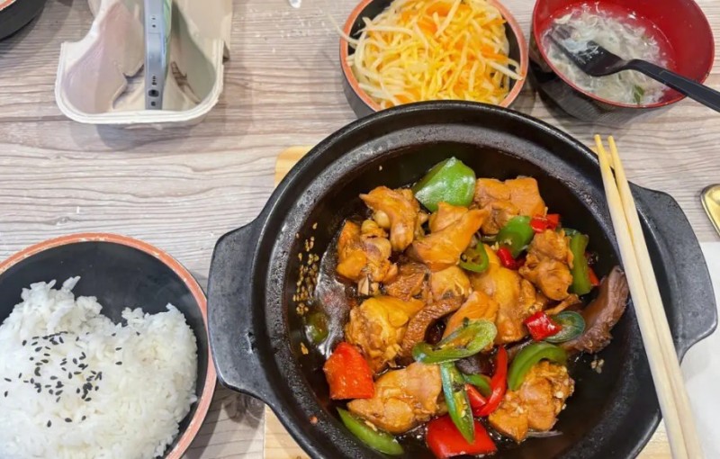 徐福宇黃燜雞米飯加盟