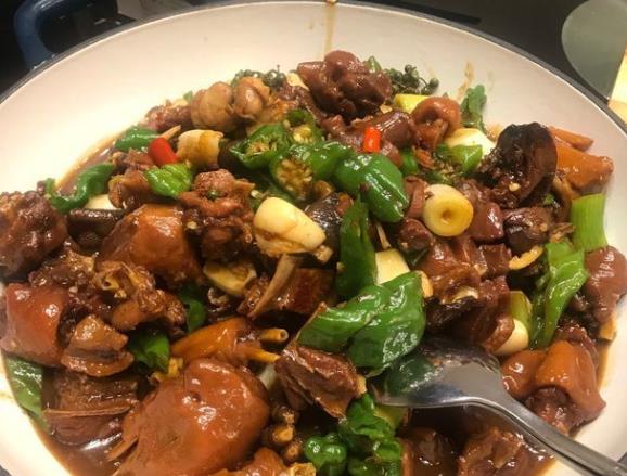 笨鸡小跑临沂炒鸡加盟 笨鸡小跑临沂炒鸡加盟