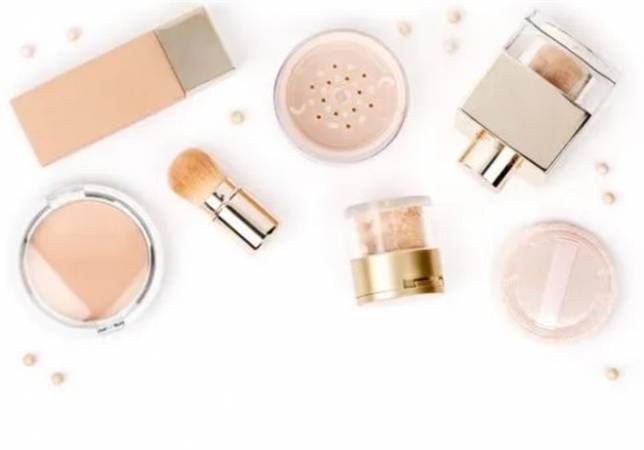 线下美妆集合店