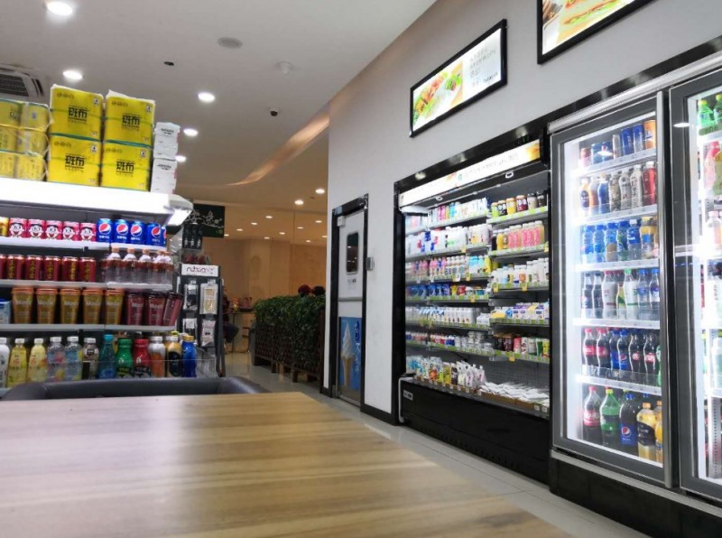 喜柿优便利店