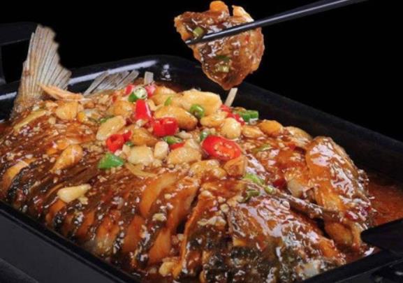 魚在江湖烤魚飯