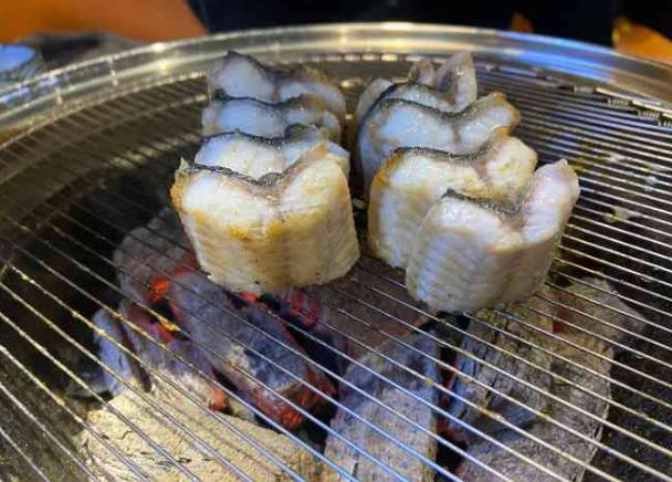 九阿喜鰻魚烤肉