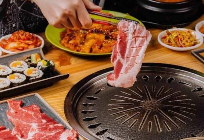 星莫村炭火烤肉