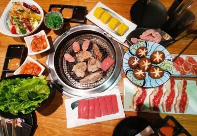 星莫村炭火烤肉