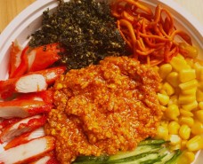 蟹盛蟹黄小龙虾拌面拌饭