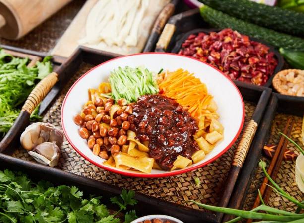 巧陕妹油泼炸酱面