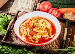 巧陜妹油潑炸醬面