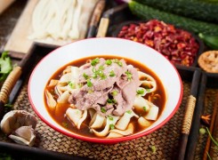 巧陜妹油潑炸醬面