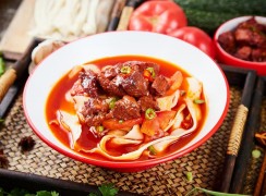 巧陜妹油潑炸醬面