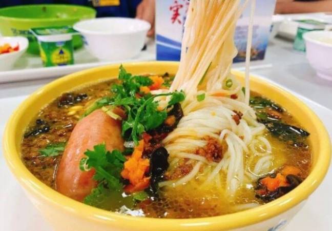 菜花姐姐家米线