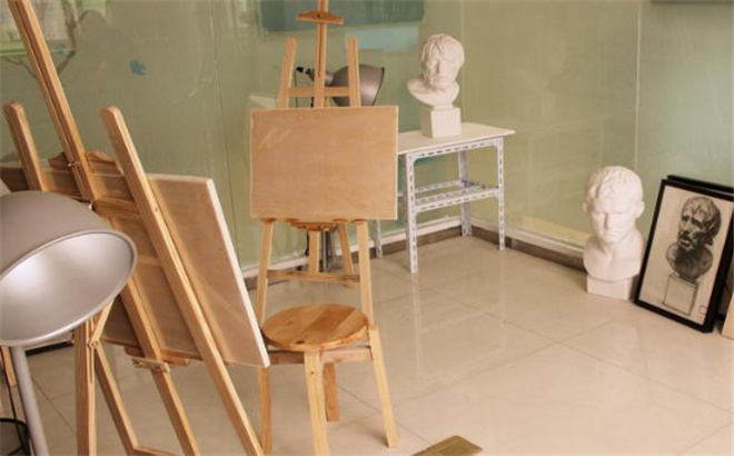 藝術(shù)玩家少兒美術(shù)