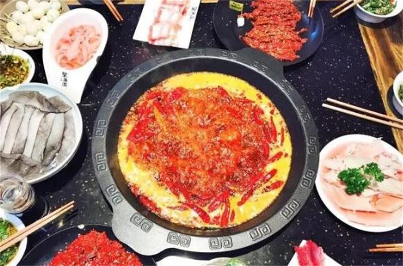 麻辣空間火鍋加盟