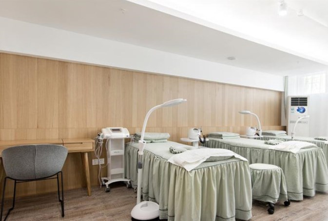 悅碧施美容院加盟