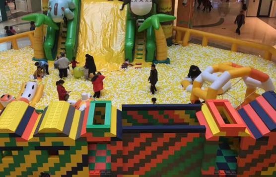 室内淘气堡