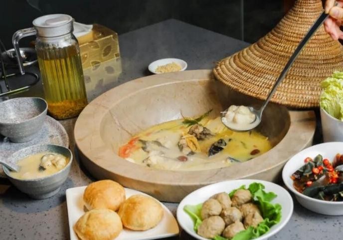 云南蒸汽石鍋魚加盟