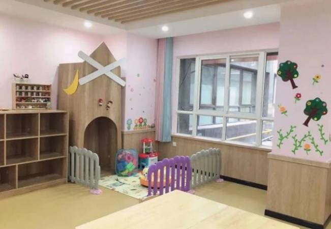 幼儿早教中心