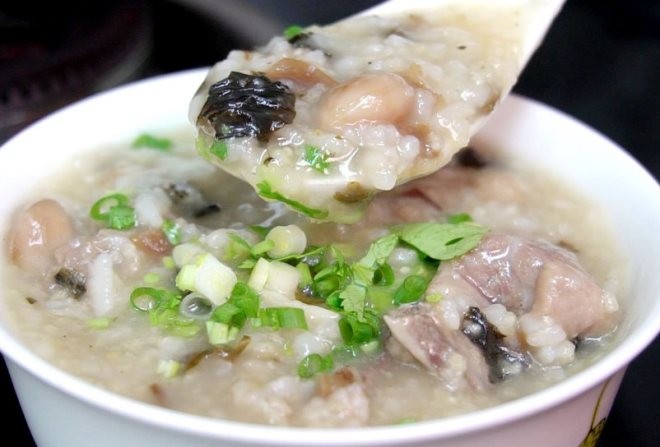 咸骨粥