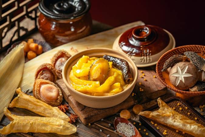 养生鼎鲍汁捞饭