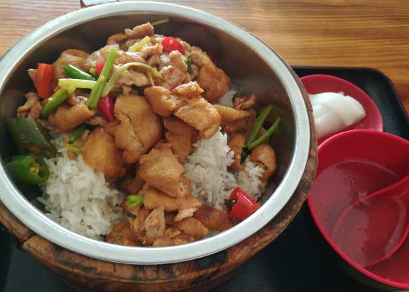 一桶江湖木桶飯加盟